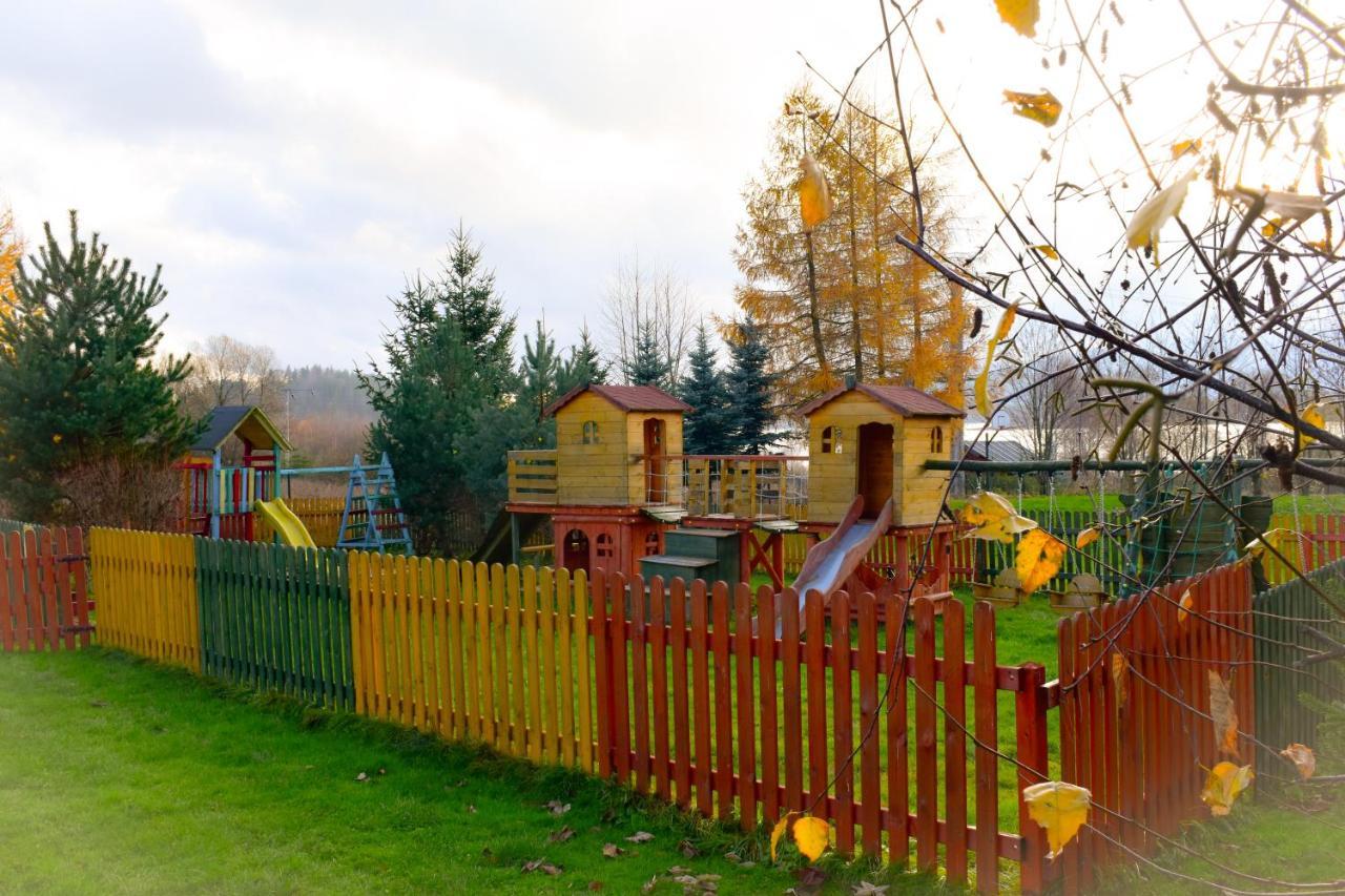 Stanica Pod Zadzierna Domki Caloroczne Lubawka Extérieur photo
